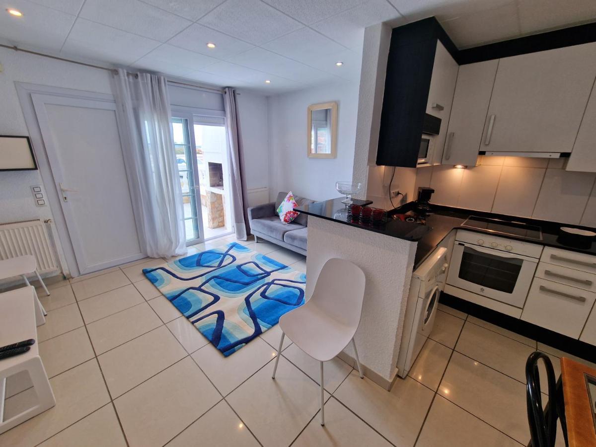 Villa Promenade Terrace Empuriabrava Exteriör bild